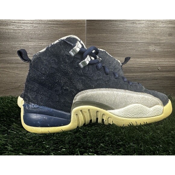 Air Jordan 12 Retro‎ International Flight 2018 Size 6Y - Picture 4 of 9
